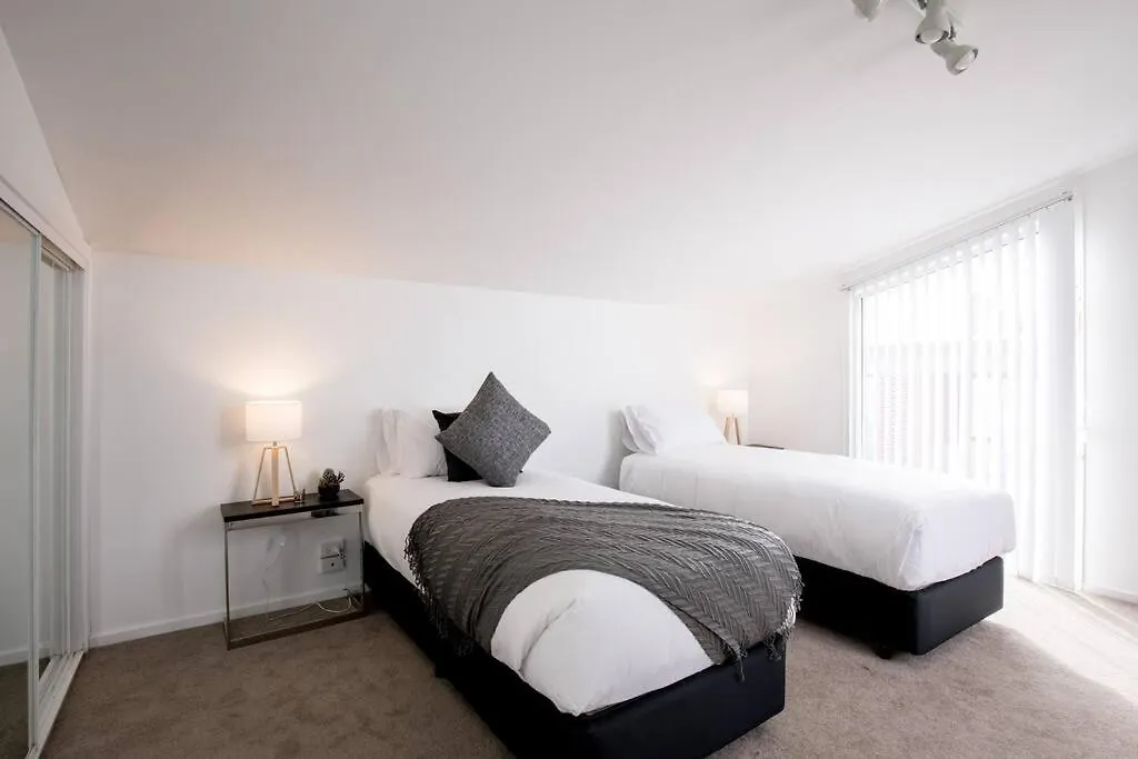 Chic Harbourside Group Haven In Heart Of Hobart Villa Australia