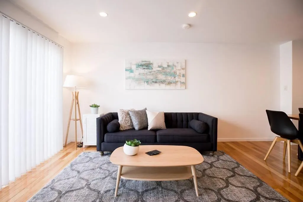 Chic Harbourside Group Haven In Heart Of Hobart Villa Holiday home